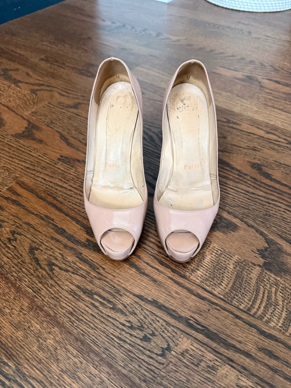 Christian Louboutin Very Prive Nude Patent Peep-Toe Pumps